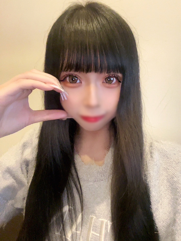 ゆりな